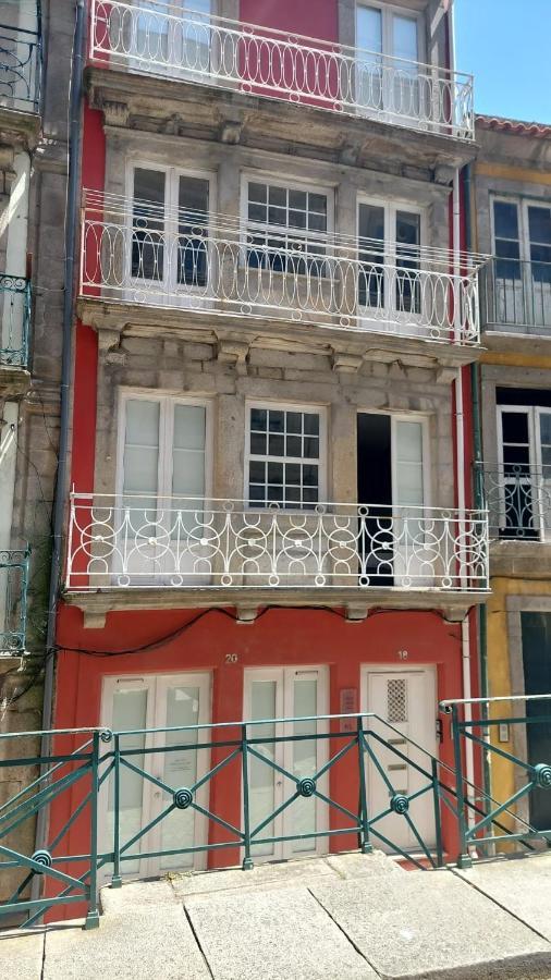 Aposentus - St Francisco Apartment ポルト エクステリア 写真